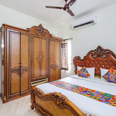 Fabexpress Fen Breeze Otel Siruseri Dış mekan fotoğraf